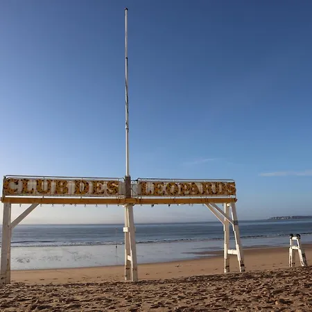 Lutin Vue Baie - T2 Design Et Connecte Apartman