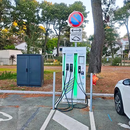 Lutin Vue Baie - T2 Design Et Connecte דירה